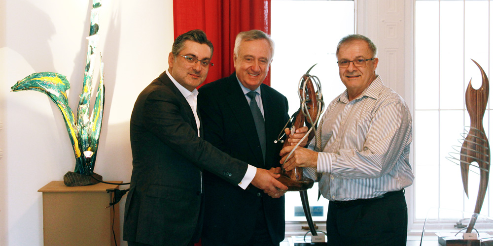 Sculpture Liban Stéthoscope